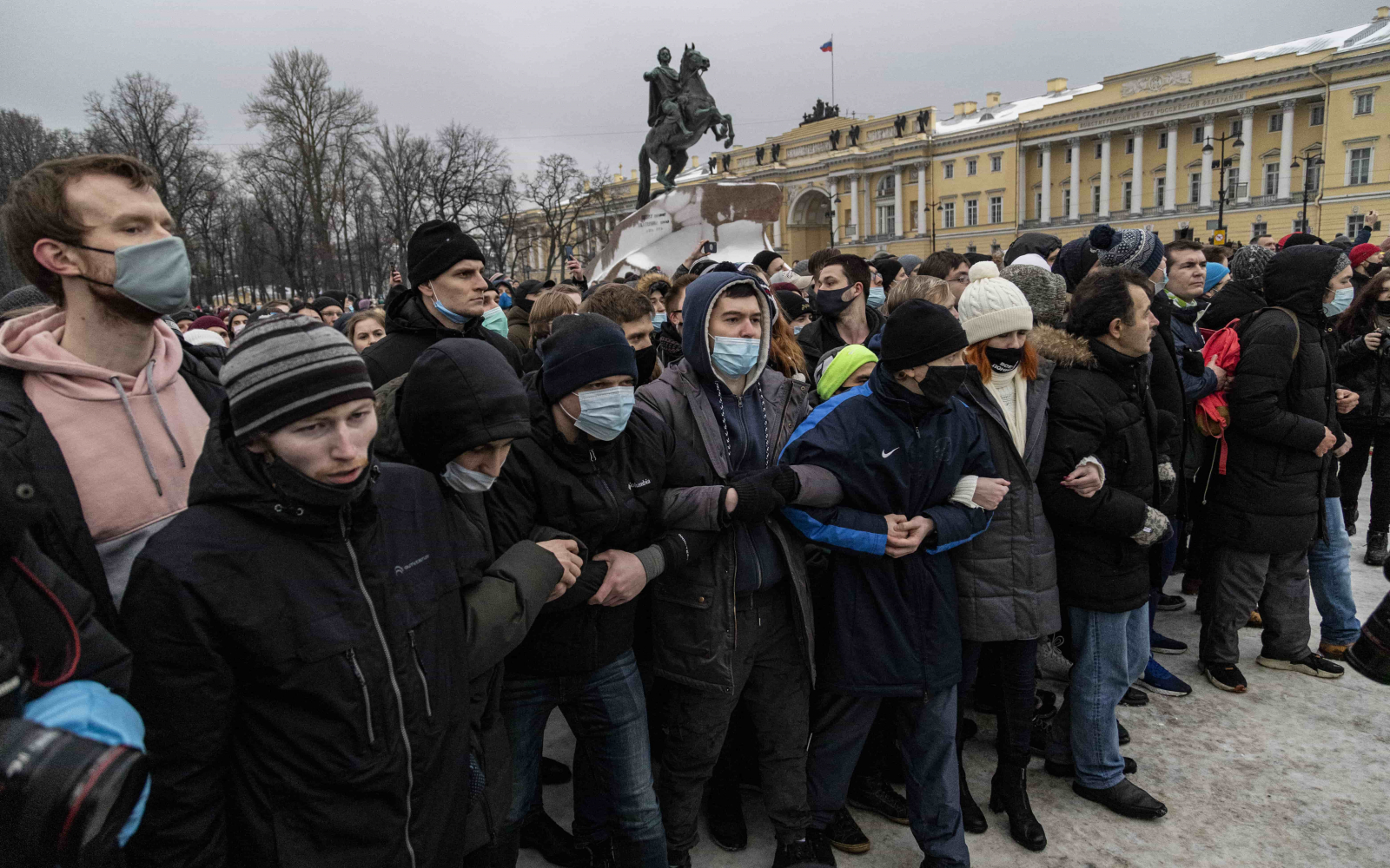 Будет ли мобилизация весной 2024 после выборов. Митинг 23 января 2021 Санкт Петербург. Митинг. Молодежь акции протеста. Митинг протеста.