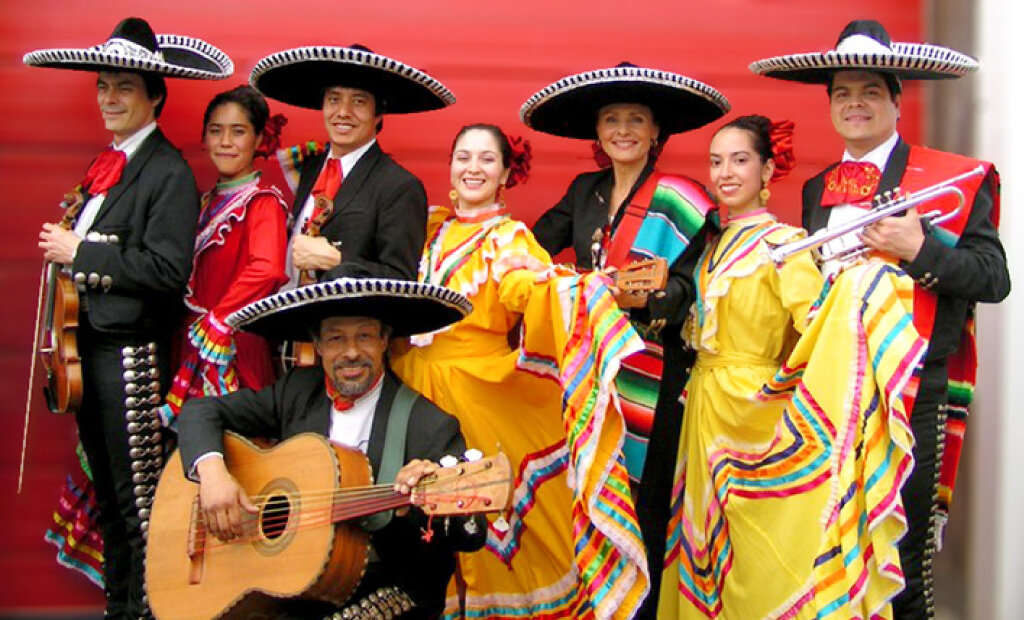 Народная музыка американского континента презентация. Эмилио мексиканец. Мексиканские музыканты. Мексиканский ансамбль. Жители Мексики.