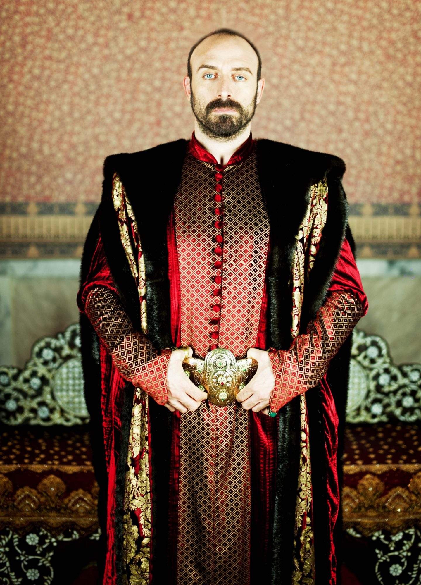 Султан Сулейман великолепный век