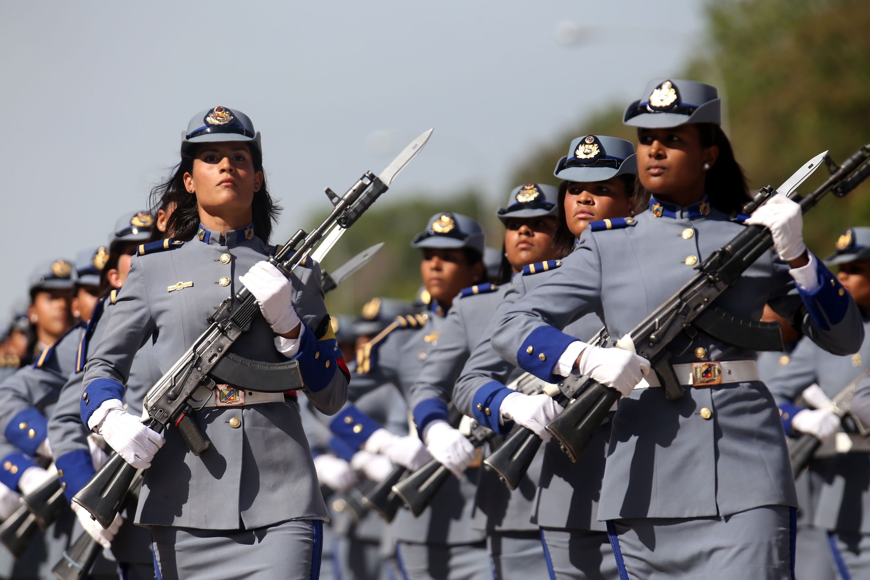 Кубинские военные. АК-103 Венесуэла. Национальная гвардия Венесуэлы. Чилийская Военная форма. Сухопутные войска Венесуэлы.
