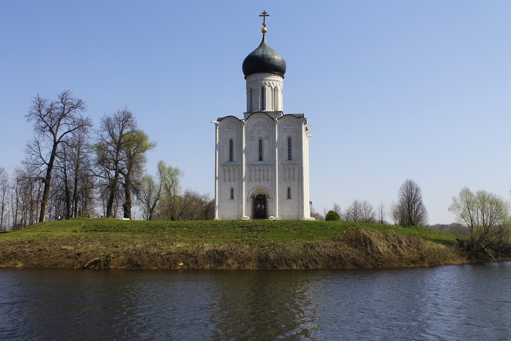 Церковь покрова на нерли - совершенный храм, созданный на руси
