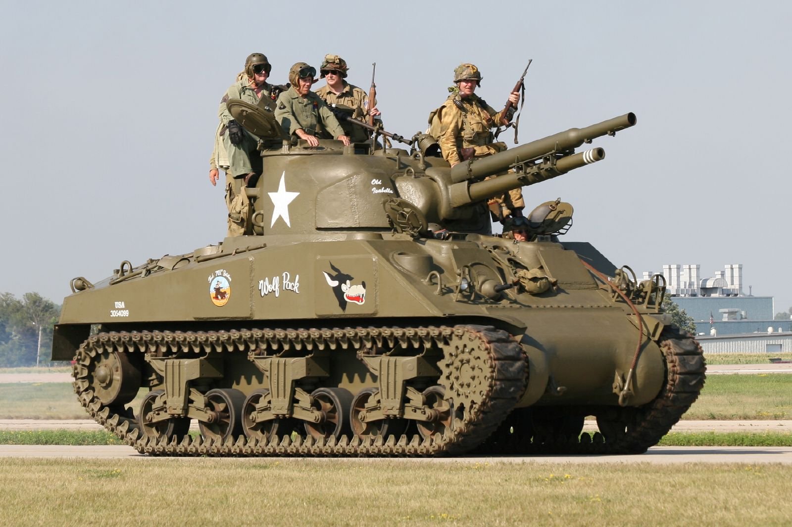 Танки американские второй. Американский танк 2 мировой войны Шерман. Шерман танк США второй мировой. Т10 Шерман. Шерман зиппо танк.