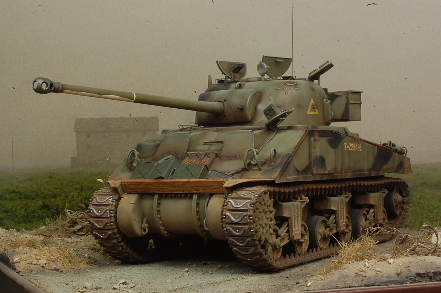 Британский танк Шерман Светлячок