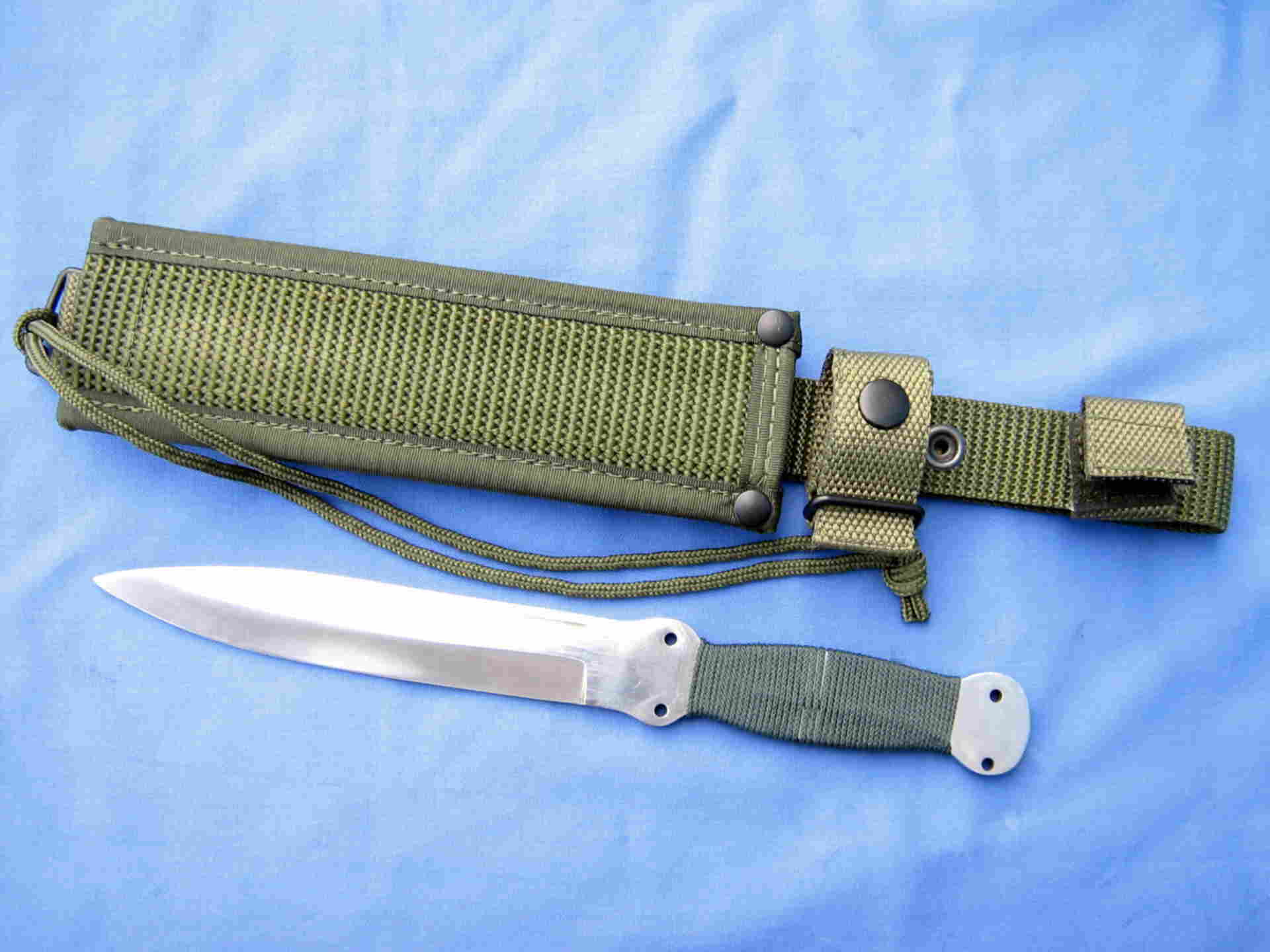 Штык-нож из комплекта "ратник" - ножи