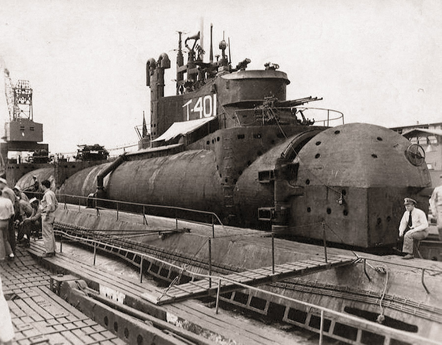 Экзотичные военные проекты прошлого века: японский подводный авианосец i-400
