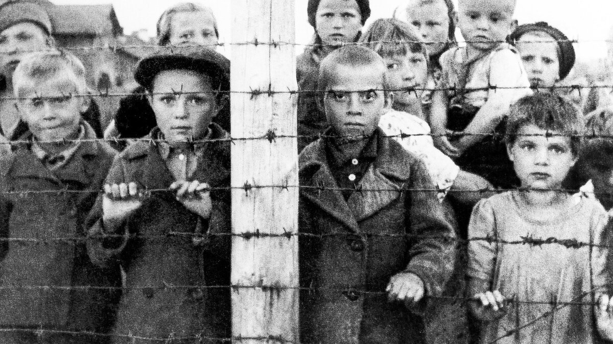 За что фюрер ненавидел евреев?