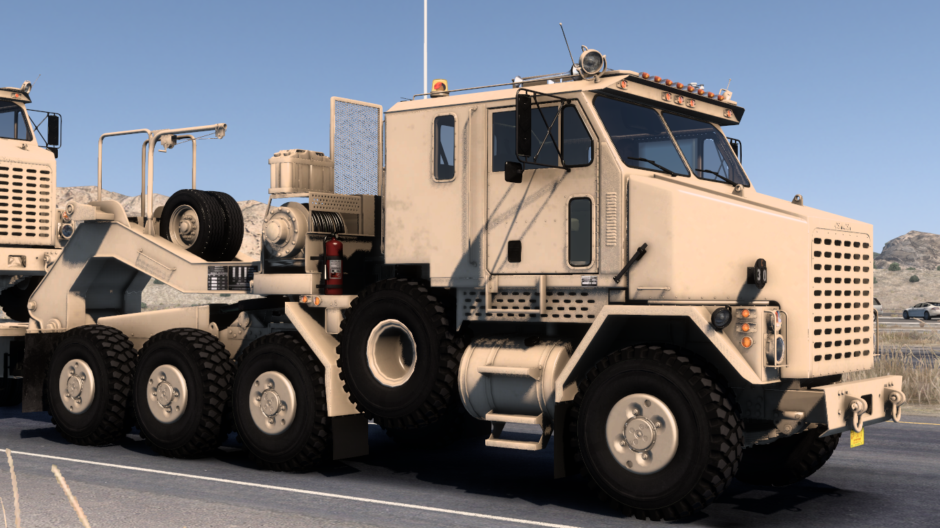 Oshkosh 1070f heavy equipment and tank transporter systems