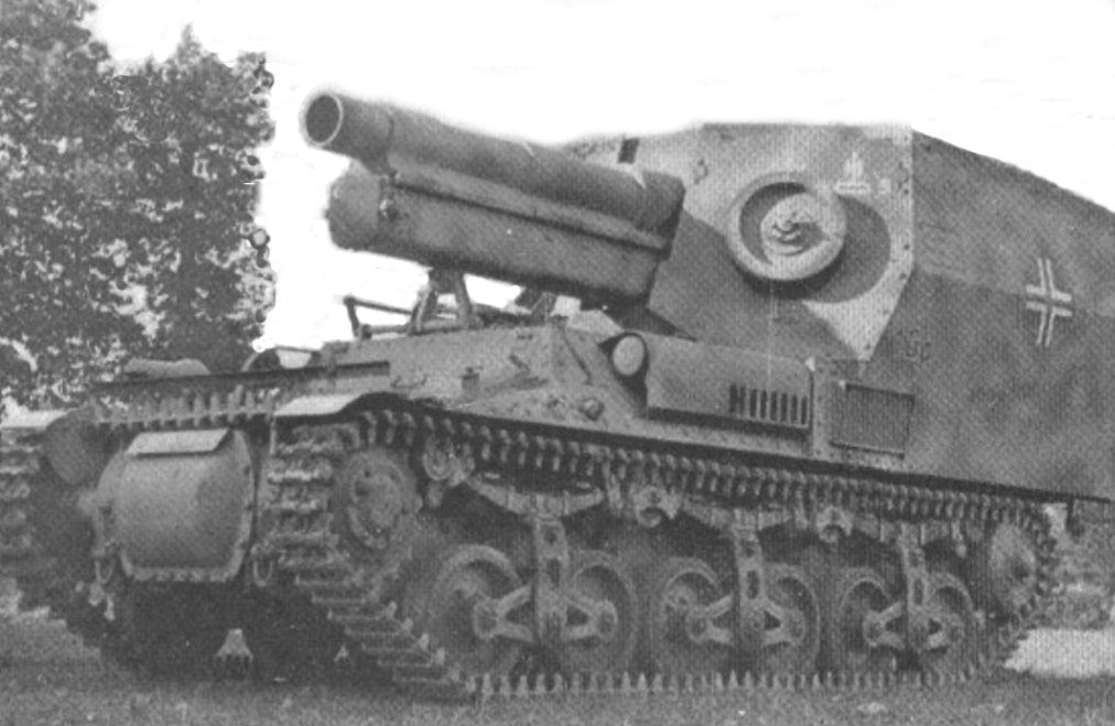 Сау 10.5 cm lefh18/3 (sf) auf geschützwagen b2(f). французский танк и немецкая гаубица